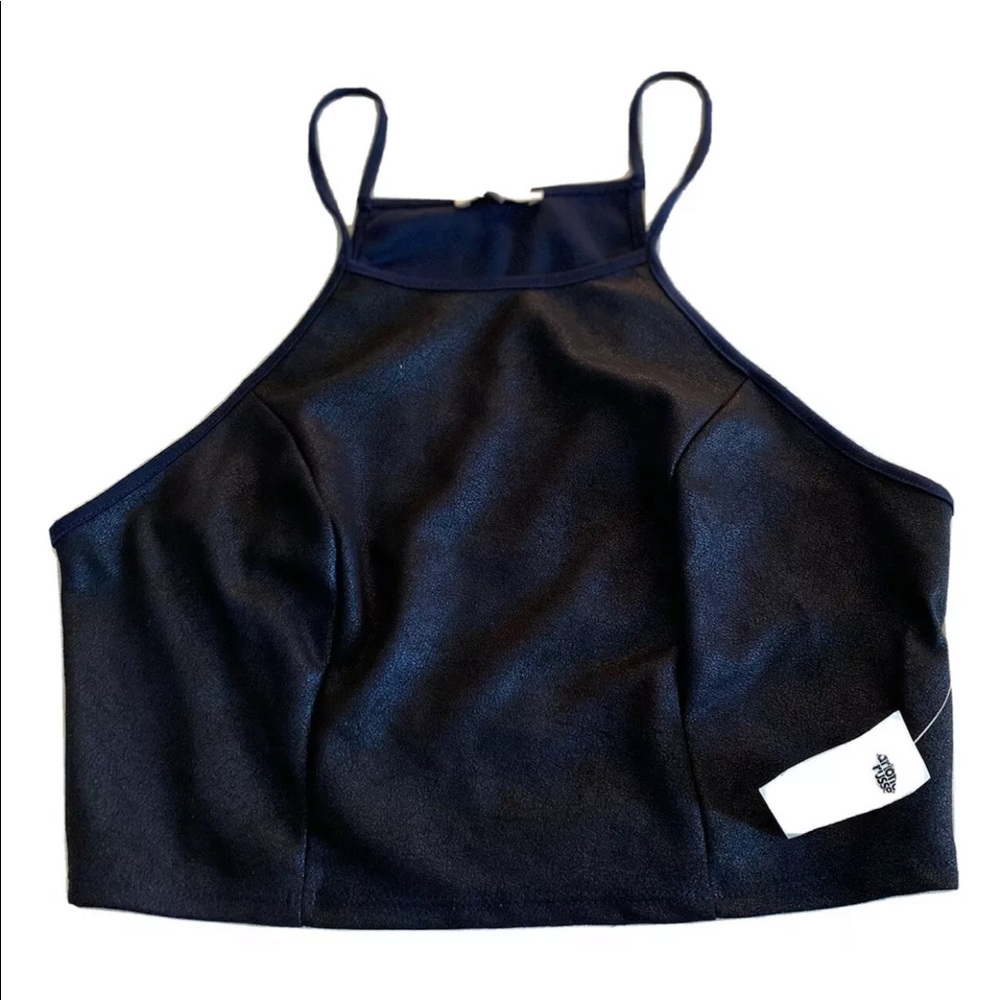 Charlotte Russe Women's Code Ember Halter Crop Top SZ Large